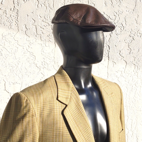 GIOVANNI SCUTARO STUNNING HAND TAILORED PLAID (2) BUTTON LUX BLAZER (Venezuela)